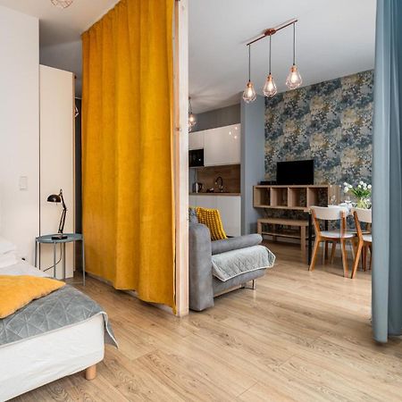 Apartamenty Sun & Snow 19 Dzielnica With Free Parking Varsóvia Exterior foto