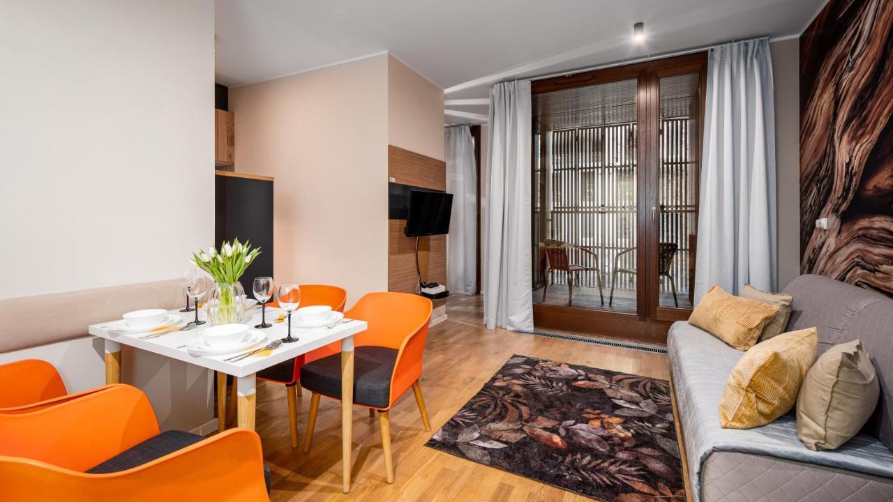 Apartamenty Sun & Snow 19 Dzielnica With Free Parking Varsóvia Exterior foto