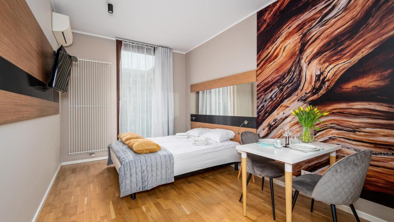 Apartamenty Sun & Snow 19 Dzielnica With Free Parking Varsóvia Exterior foto