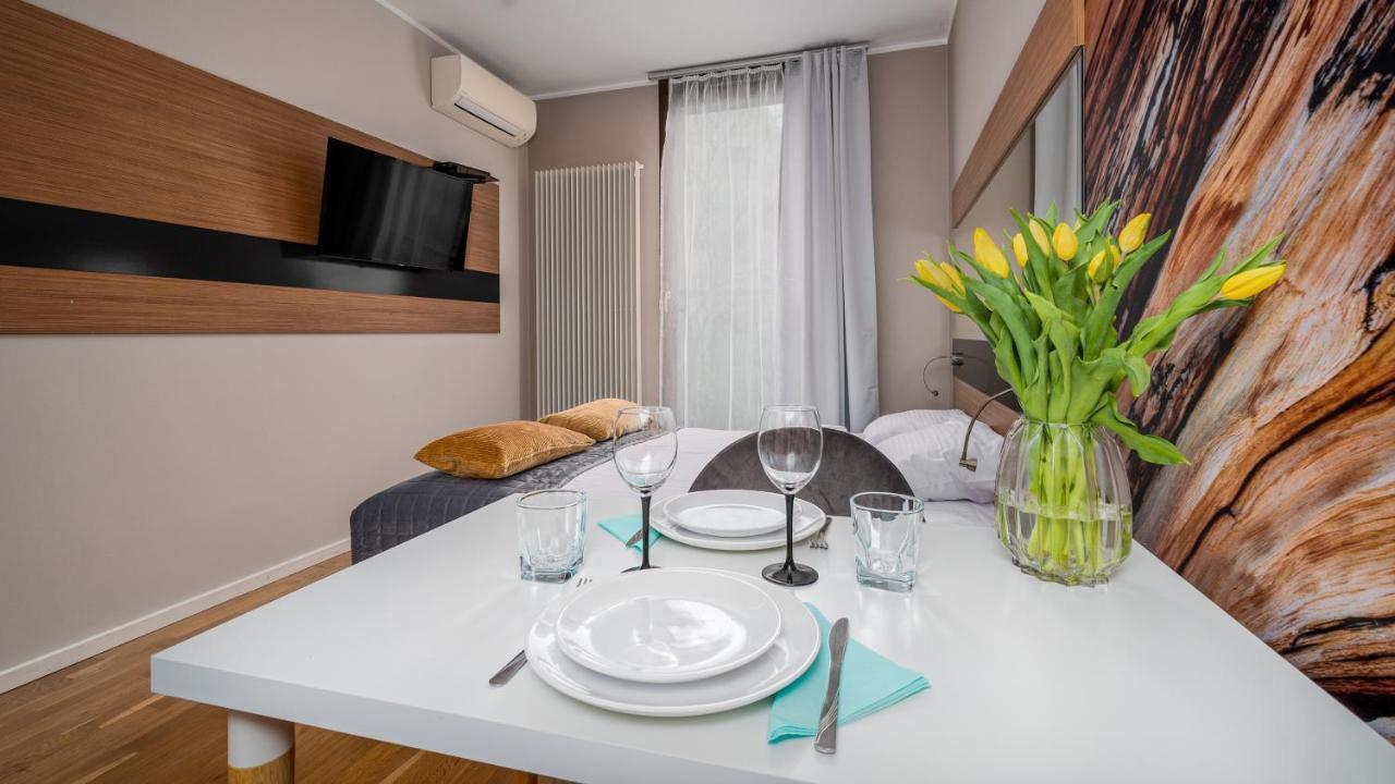 Apartamenty Sun & Snow 19 Dzielnica With Free Parking Varsóvia Exterior foto