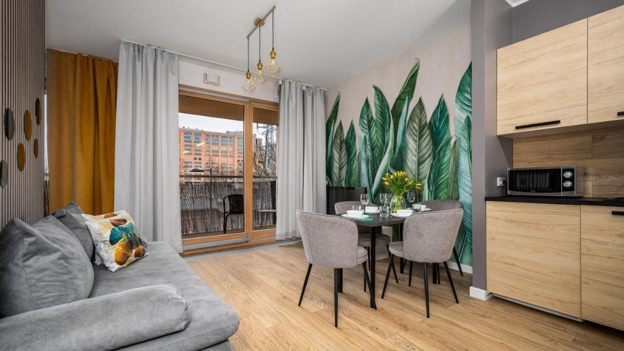 Apartamenty Sun & Snow 19 Dzielnica With Free Parking Varsóvia Exterior foto