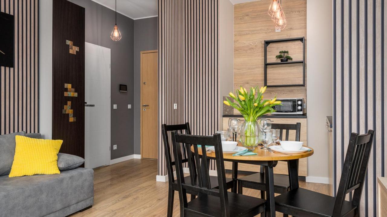 Apartamenty Sun & Snow 19 Dzielnica With Free Parking Varsóvia Exterior foto