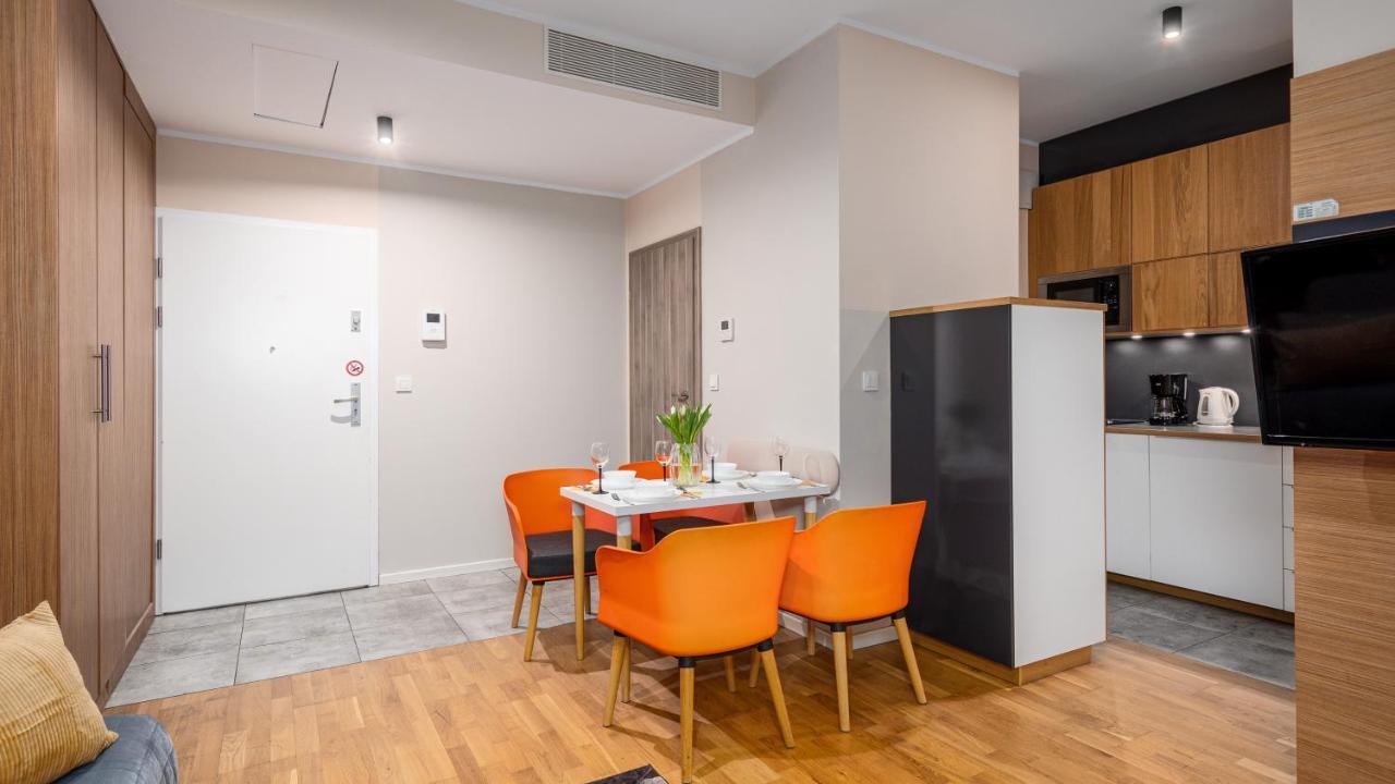 Apartamenty Sun & Snow 19 Dzielnica With Free Parking Varsóvia Exterior foto