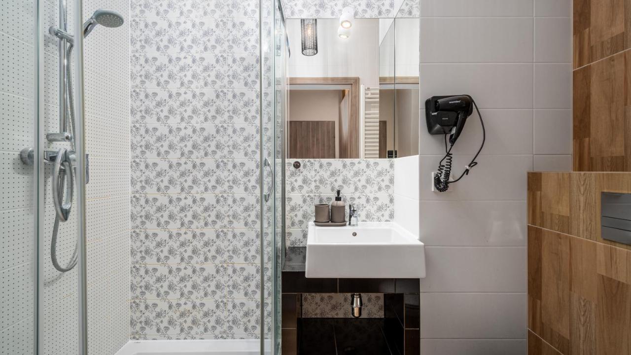 Apartamenty Sun & Snow 19 Dzielnica With Free Parking Varsóvia Exterior foto